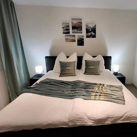 4Rooms Central-Modern Near Mtu With Balcony, The Beach By Lakescape Fewos Friedrichshafen Exterior photo